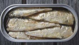 Una lata de sardinas de las que podemos encontrar en el supermercado.