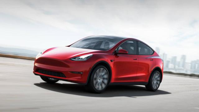 Tesla rojo.