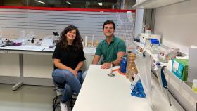 Susana Sánchez, directora científica, socia y fundadora de MOA, junto a Bosco Emparanza, CEO y cofundador de la startup.