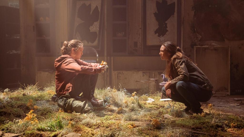 Bella Ramsey y Anna Torv en 'The Last of Us'