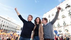 El presidente del PP, Alberto Núñez Feijóo; la presidenta de la Comunidad de Madrid y del PP de Madrid, Isabel Díaz Ayuso, el alcalde de Madrid, José Luis Martínez-Almeida.