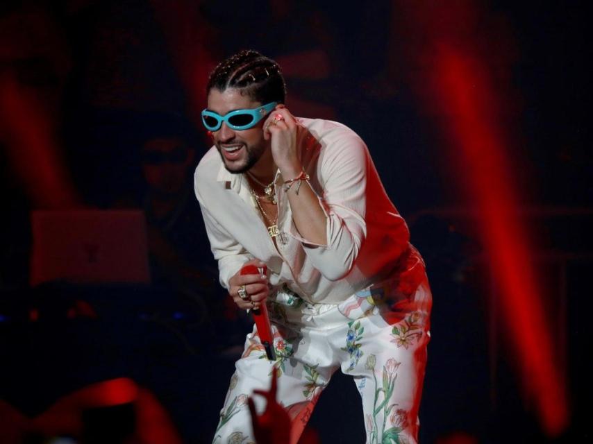 Bad Bunny durante uno de sus conciertos.