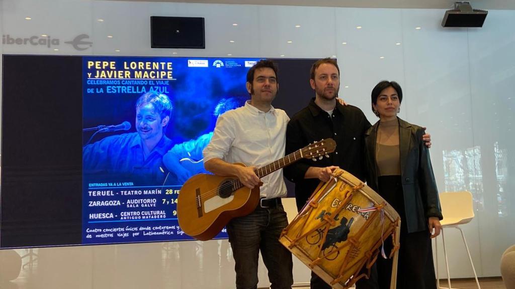 Javier Macipe y Pepe Lorente con la actriz Mariela Carabajal.