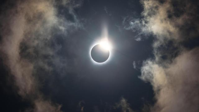 Eclipse solar