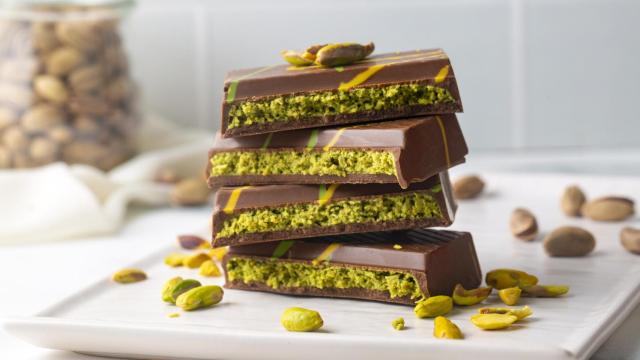 Una tableta de chocolate Dubái (Imagen de archivo)