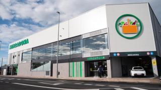 Imagen del exterior del supermercado de Mercadona.