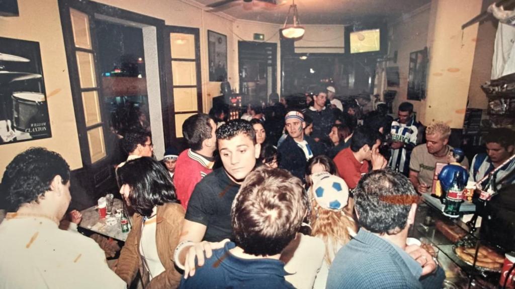 Uno de los momentos de esa mágina noche en el Bar Chaflán.