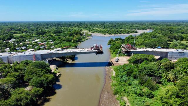 Puente de Arce (El Salvador).